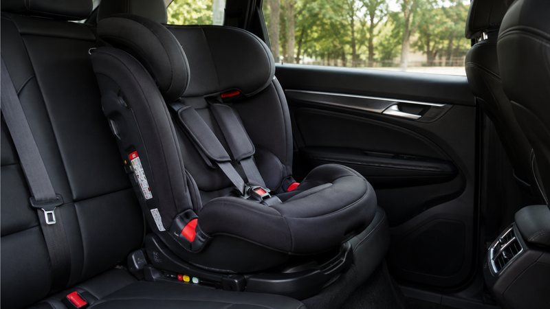 Taxi with a baby seat